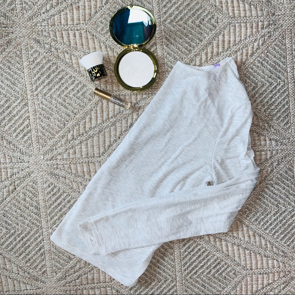 shimmer long sleeve with back detail